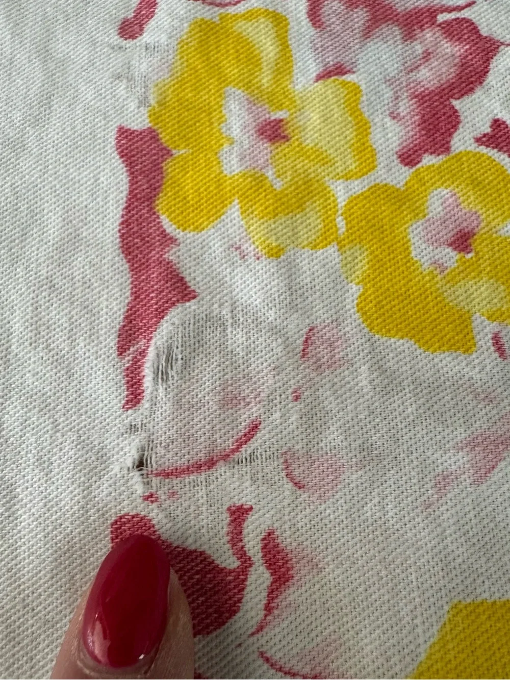 Vintage 1940-1950 Cotton Floral Tablecloth 56” X 51”